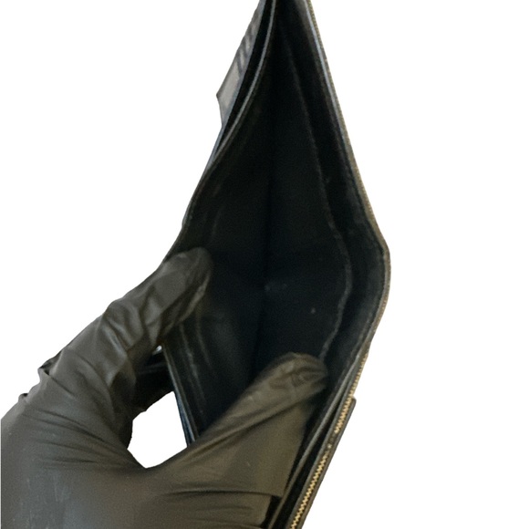 Authentic Gucci Monogram Double Sided  Bifold Wallet - Picture 7 of 10